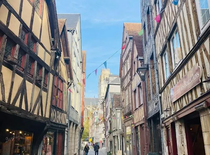 Le Rituel St Maclou, Hyper Centre Vue Sur Eglise Rouen