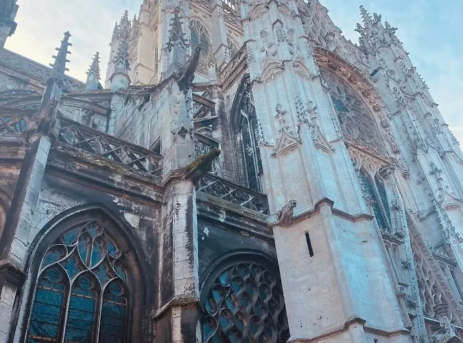 Le Rituel St Maclou, Hyper Centre Vue Sur Eglise *